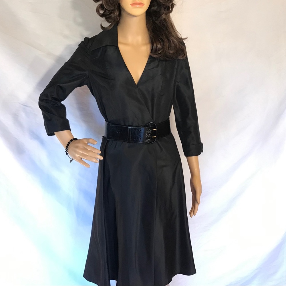 Elegant Carmen Marc Valvo Silk Cocktail Dress